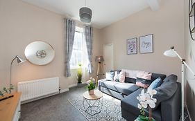 Downtown And Central 1 Bed In Edinburgh