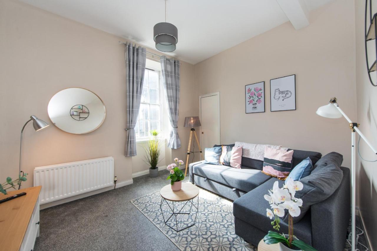 Downtown And Central 1 Bed In Edinburgh, Sleeps 4 Leilighet Eksteriør bilde