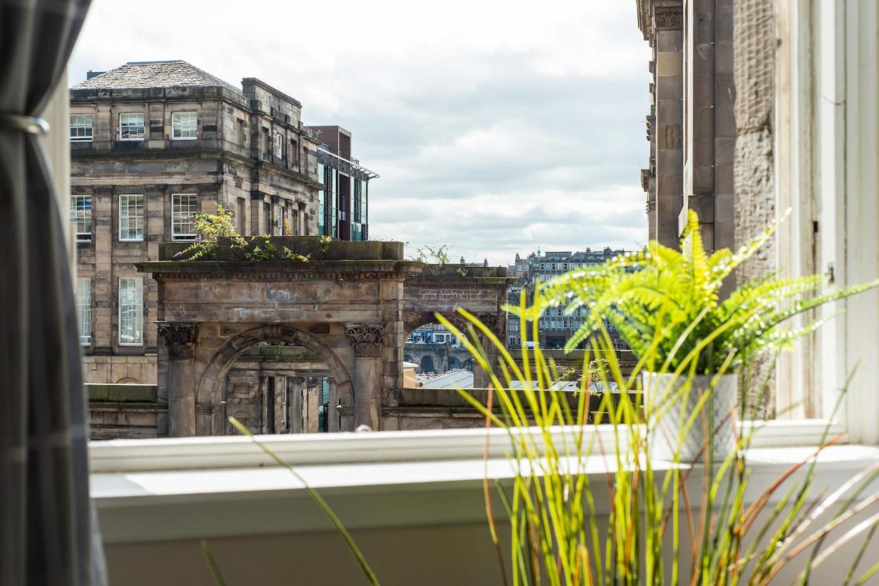 Downtown And Central 1 Bed In Edinburgh, Sleeps 4 Leilighet Eksteriør bilde