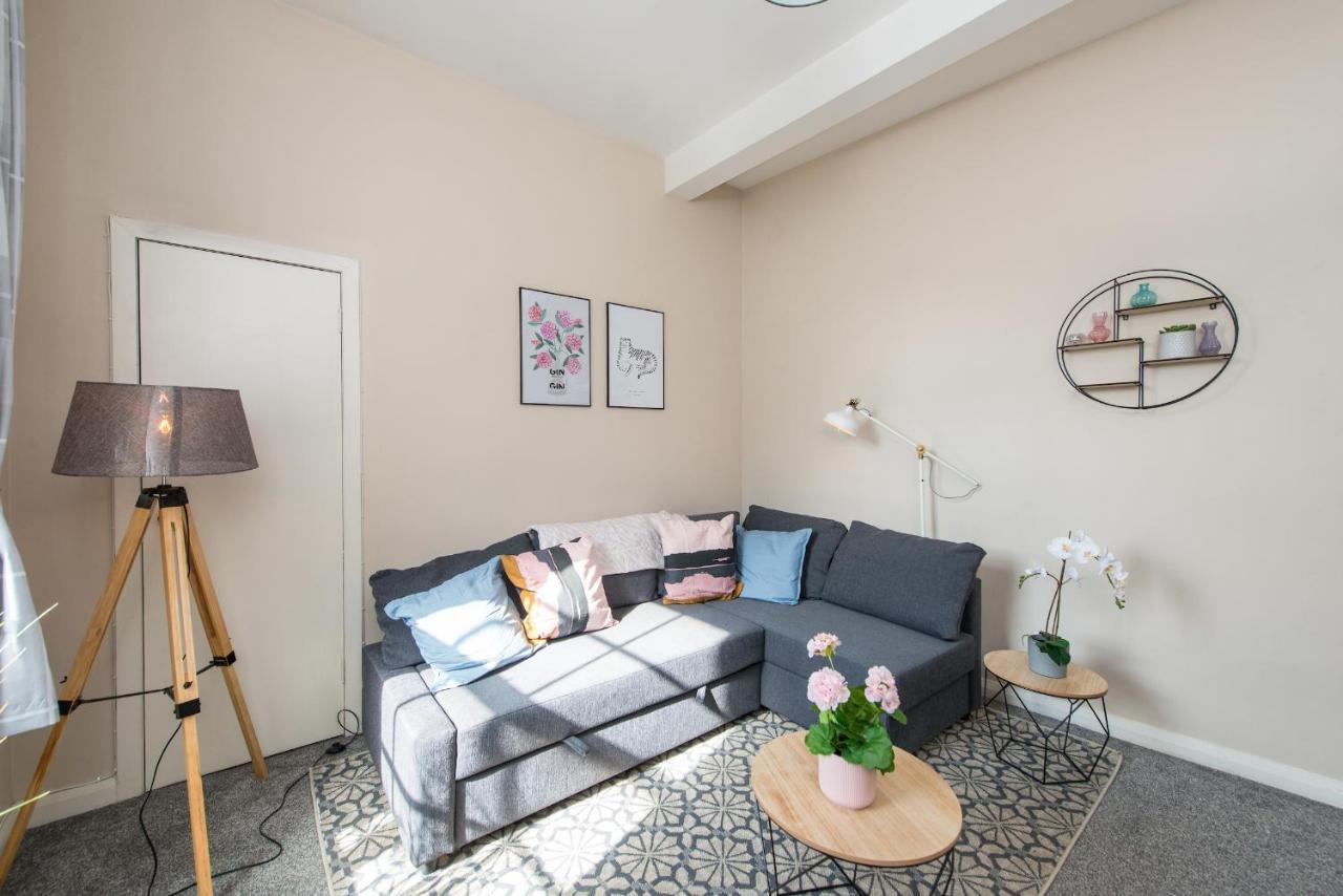 Downtown And Central 1 Bed In Edinburgh, Sleeps 4 Leilighet Eksteriør bilde